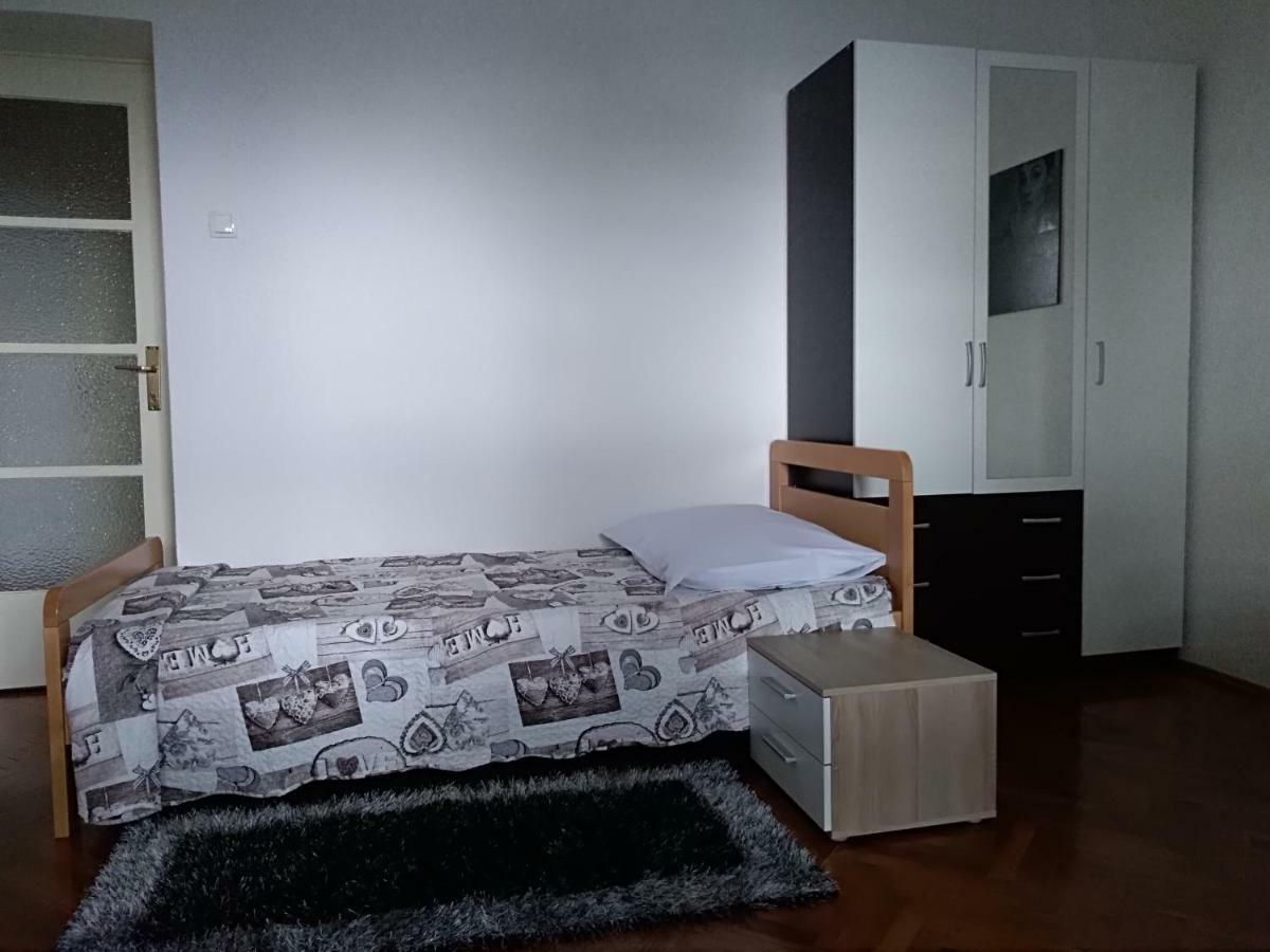 Apartman Lilly Lovran Exterior photo